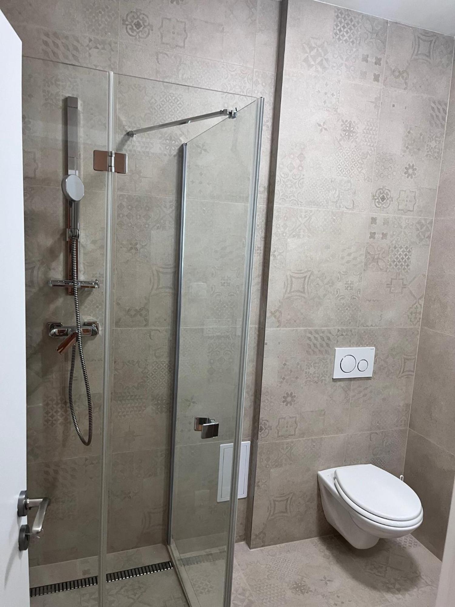 New City Centre Garden Apartment - Central Location Praha Eksteriør bilde