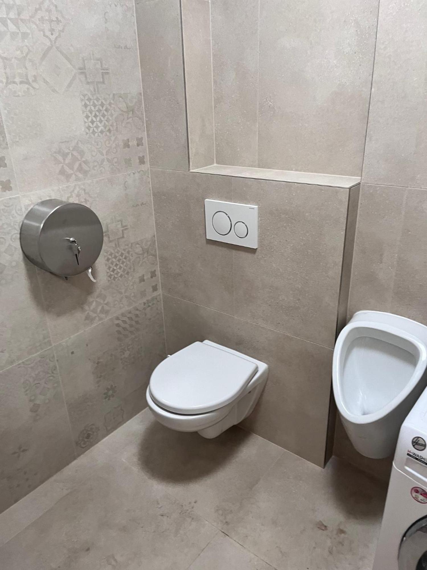 New City Centre Garden Apartment - Central Location Praha Eksteriør bilde