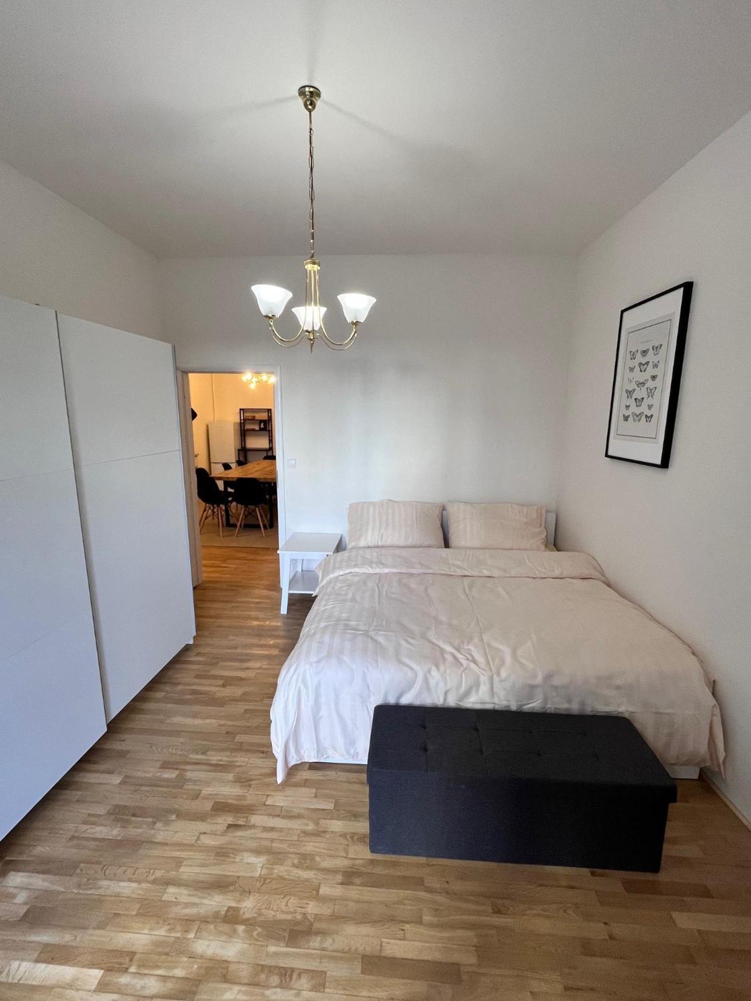 New City Centre Garden Apartment - Central Location Praha Eksteriør bilde